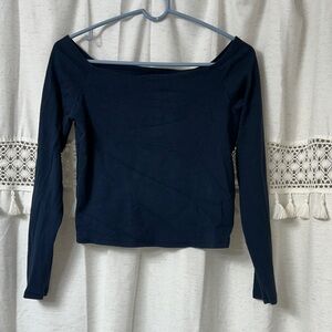 Hollister Off-Shoulder Long Sleeve Top in Navy Blue